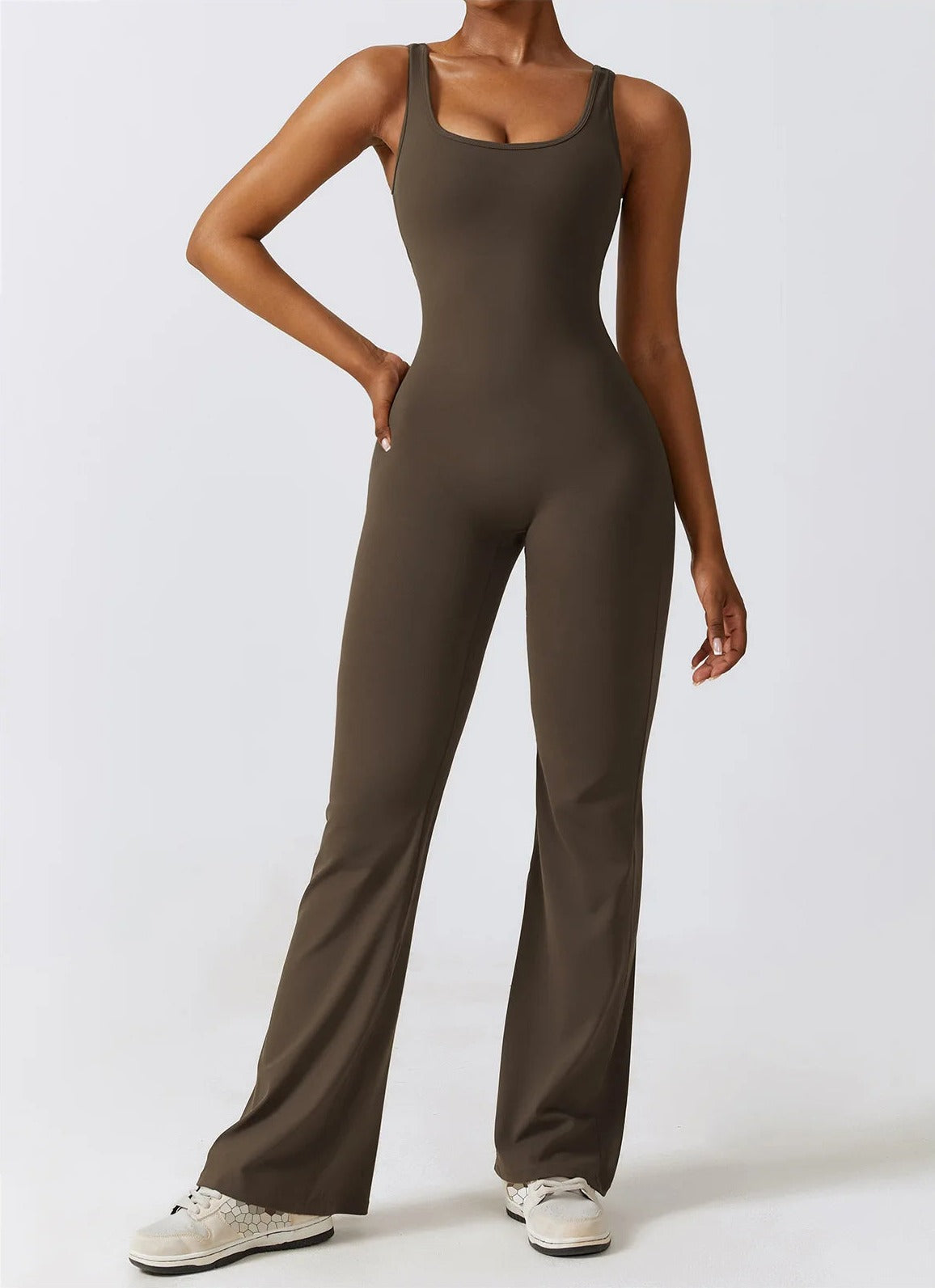 Replying to @The One 𝕰 The jumpsuit SNATCHES dyhm! Its from